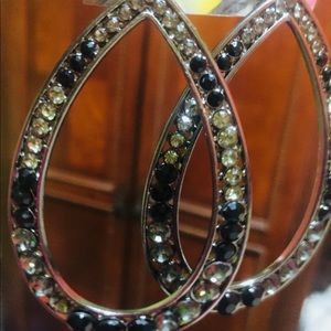 New fashionable earrings